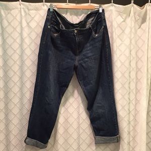 Boyfriend Straight old Navy jeans